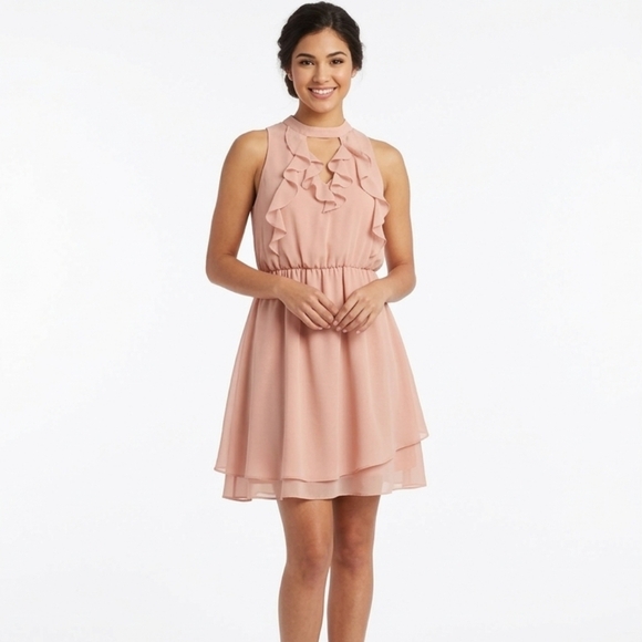 BCBGeneration Dresses & Skirts - Pretty Blush Pink Ruffle Dress EUC